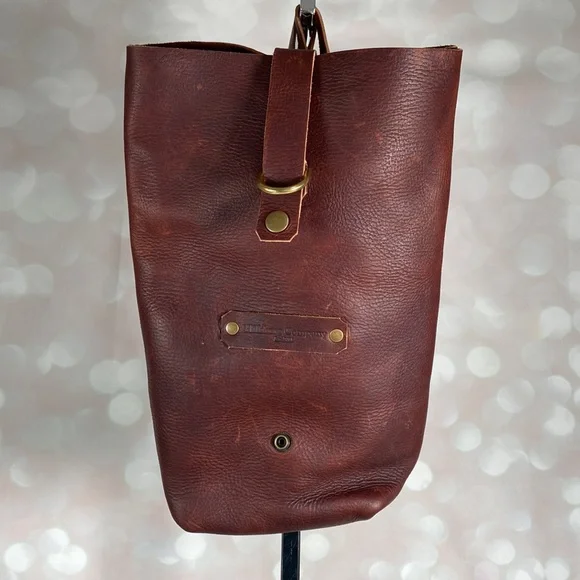 Hillsberg Company | Bags | Hillsberg Company Pebbled Brown 